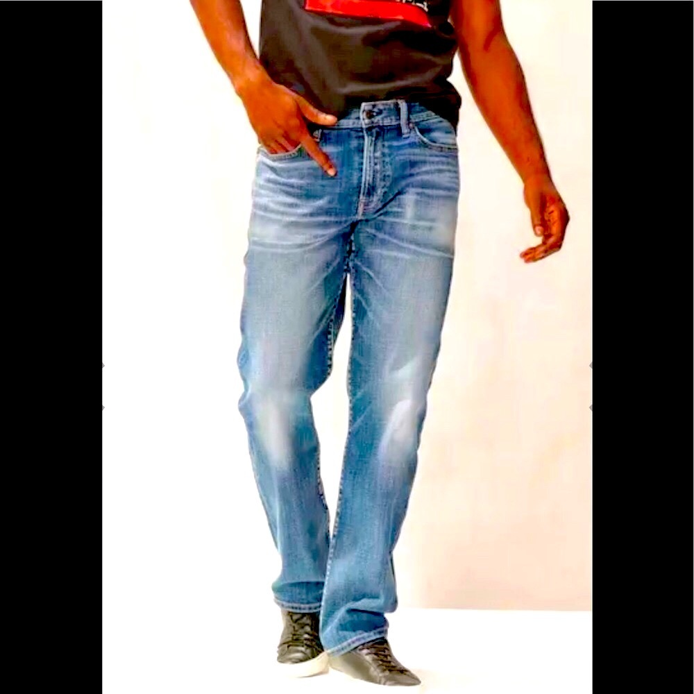 Lucky Brand Dungarees Long Distressed classic fit waist 36 / Long